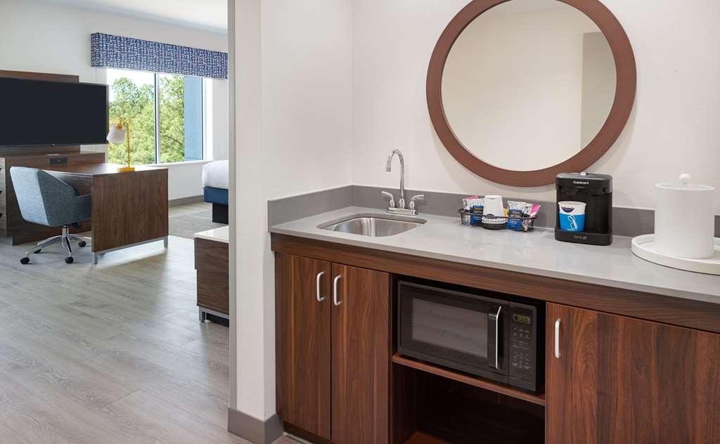 Hampton Inn & Suites Fultondale Birmingham I 65, Al Room photo